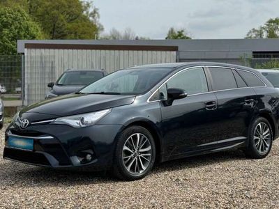 gebraucht Toyota Avensis 2.0 D-4D Sports Business Edition Bi-Xen