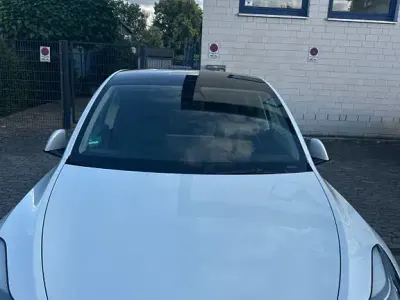 Gebraucht Tesla Model Y RWD 188 kW (256 PS) 2023 Schwarz SUV