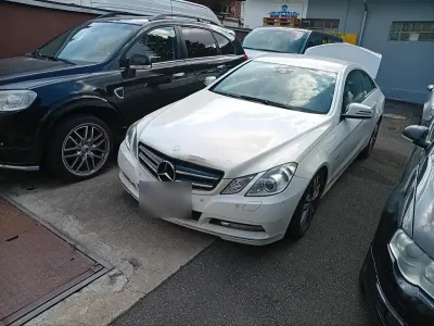 Gebraucht Mercedes E350 265 PS (194 kW) 2011 Weiß Coupé