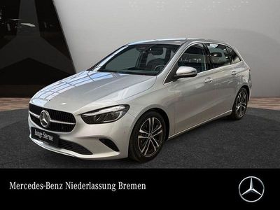 Gebraucht Mercedes B180 Advanced 136 PS (100 kW) 2025 Silber Van / Kleinbus