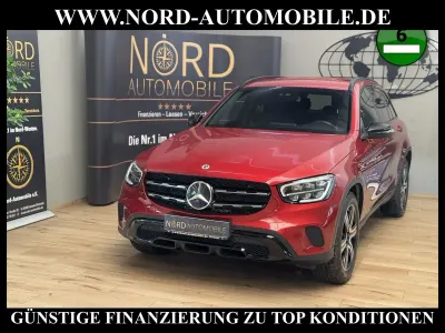 Gebraucht Mercedes GLC200 Night 197 PS (144 kW) 2021 Rot SUV