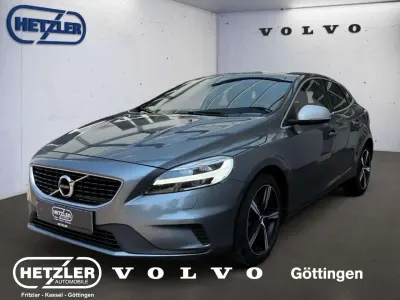 Gebraucht Volvo V40 R-Design 122 PS (89 kW) 2019 Osmium grey metallic / metalli Kombi