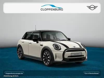 Gebraucht Mini Cooper Classic 136 PS (100 kW) 2022 Weiß Kleinwagen