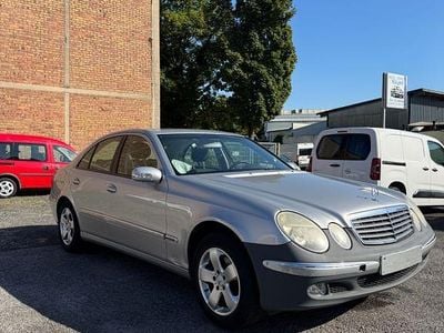 Mercedes E200