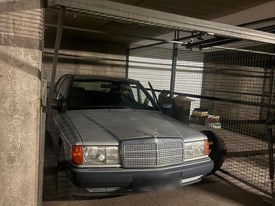 Second-hand Mercedes 190 75 CP (55 kW) 1993 Argintiu Berlinǎ