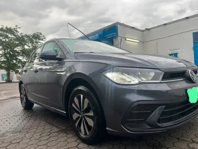 Gebraucht VW Polo Move 95 PS (69 kW) 2024 Grau Kleinwagen