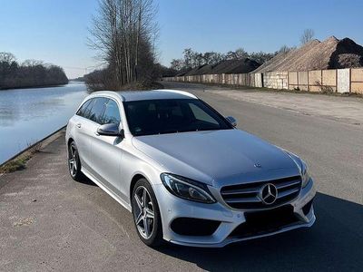 Gebraucht Mercedes C220 AMG line 170 PS (125 kW) 2016 Silber Kombi
