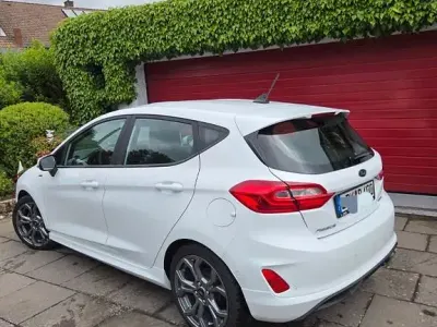 Używany Ford Fiesta ST-Line 125 KM (91 kW) 2020 Biały Hatchback
