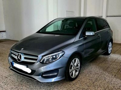 Mercedes B220