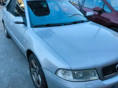 Usata Audi A4 163 CV (119 kW) 2000 Argento Station wagon