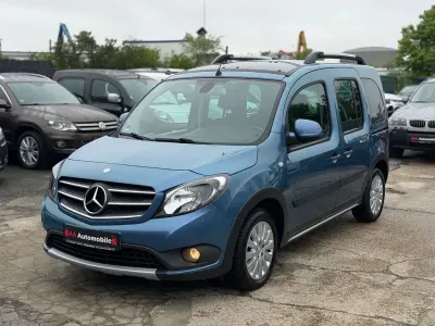 Gebraucht Mercedes Citan 112 114 PS (83 kW) 2018 Kornelitblau Kombi