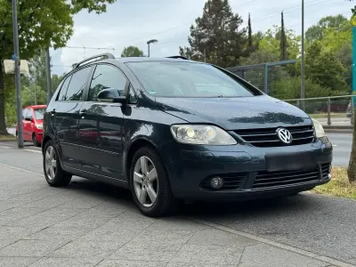 Gebraucht VW Golf VI United 140 PS (102 kW) 2008 Blau Kleinwagen