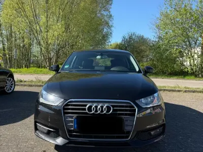 Gebraucht Audi A1 90 PS (66 kW) 2016 Schwarz Kleinwagen