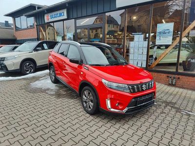 Rot Gebraucht 2021 Suzuki Vitara Comfort SUV | 18.690 € (Fairer Preis)
