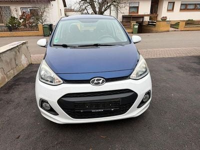 Weiß Gebraucht 2014 Hyundai i10 Edition Kleinwagen | 4.600 € (Guter Preis)