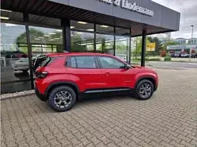 Usata Jeep Avenger 100 CV (73 kW) 2024 Rosso SUV