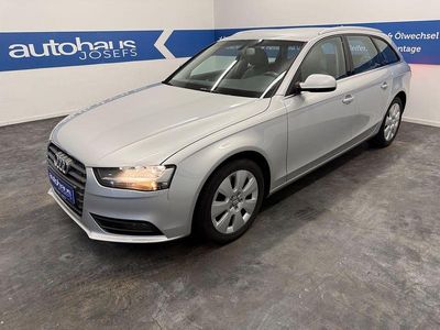 Silber Gebraucht 2012 Audi A4 Ambiente Kombi | 7.899 € (Fairer Preis)