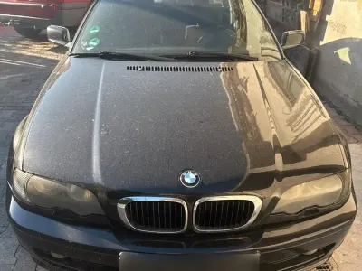 Gebraucht BMW 320 172 PS (126 kW) 2000 Schwarz Coupé