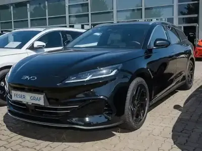 Neu BYD Seal 212 PS (155 kW) 2026 Schwarz Kombi