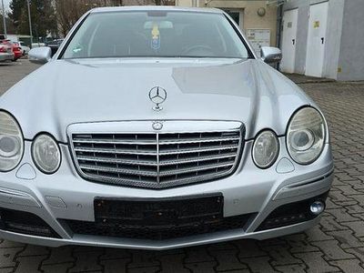 Gebraucht Mercedes E280 Elegance 194 PS (142 kW) 2006 Silber Limousine