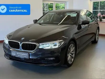 Gebraucht BMW 530 Sport Line 265 PS (194 kW) 2017 Grau Limousine