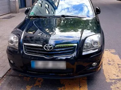Gebraucht Toyota Avensis 150 PS (110 kW) 2008 Schwarz Kombi