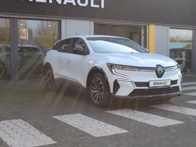 Occasion Renault Megane E-Tech Evolution 160 kW (218 PK) 2022 Wit Hatchback