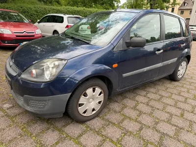 Gebraucht Ford Fiesta 60 PS (44 kW) 2006 Blau Kleinwagen