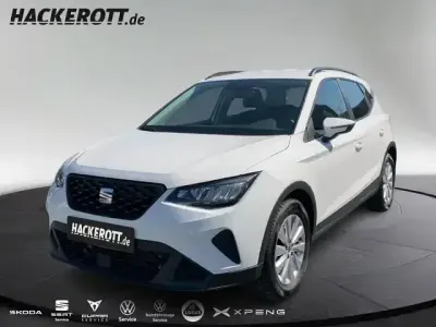 Używany Seat Arona Style 116 KM (85 kW) 2024 Biały SUV