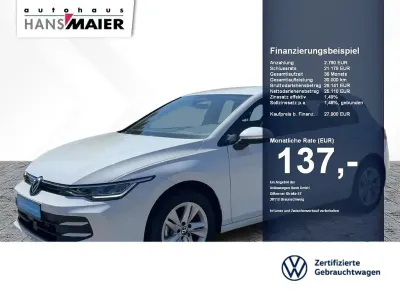 Gebraucht VW Golf VIII Life 116 PS (85 kW) 2025 Weiß Limousine