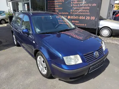 Gebraucht VW Bora 115 PS (84 kW) 2000 Blau Kombi