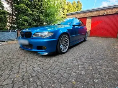 Gebraucht BMW 325 Basis 193 PS (141 kW) 2003 Blau Coupé