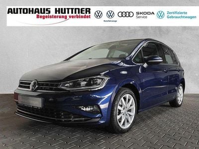 Blau Gebraucht 2019 VW Golf Sportsvan Highline Van / Kleinbus | 17.890 € (Fairer Preis)