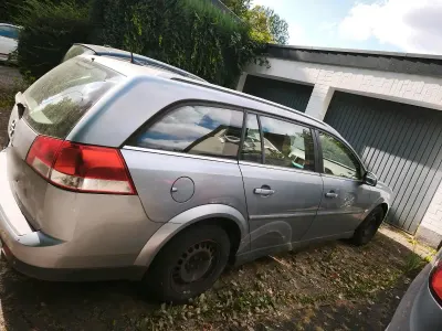 Gebraucht Opel Vectra Edition+ 140 PS (102 kW) 2006 Silber Kombi
