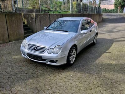 gebraucht Mercedes 200 