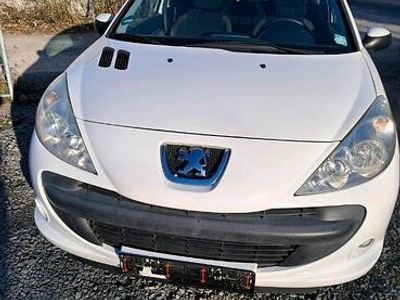Peugeot 206+