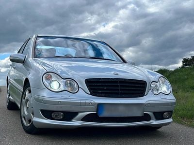 Second-hand Mercedes C230 AMG 204 CP (150 kW) 2007 Argintiu Berlinǎ