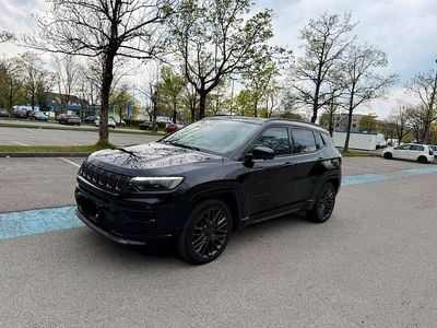 Usado Jeep Compass 150 HP (110 kW) 2021 Preto SUV