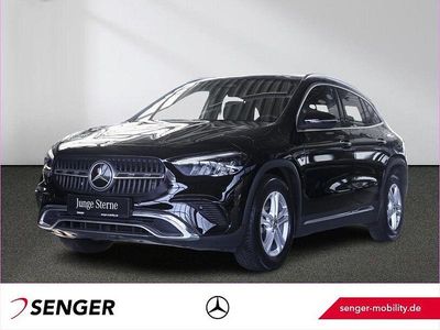 Second-hand Mercedes GLA200 Progressive 163 CP (119 kW) 2024 Negru SUV