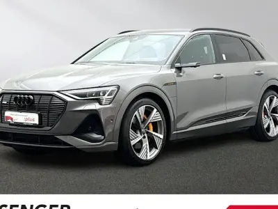Gebraucht Audi Q8 e-tron S-Line 300 kW (408 PS) 2022 Grau SUV
