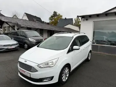 Gebraucht Ford Grand C-Max Titanium 150 PS (110 kW) 2015 Weiß Van / Kleinbus