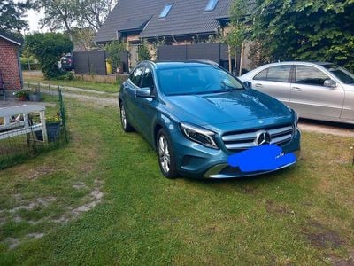 Mercedes GLA200