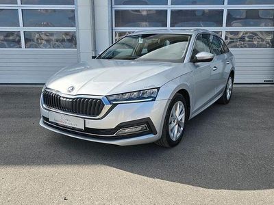Gebraucht Skoda Octavia First Edition 150 PS (110 kW) 2021 Silber Kombi