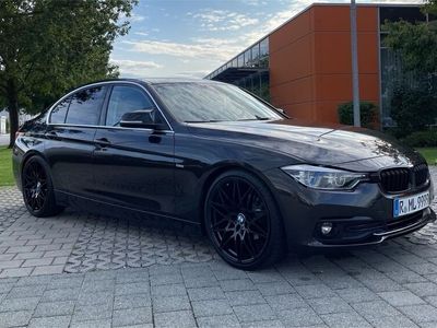 gebraucht BMW 318 D F30 Facelift | Luxury Line