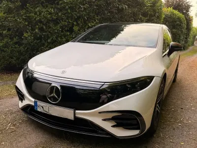 Gebraucht Mercedes EQS450+ AMG 244 kW (333 PS) 2023 Weiß Limousine