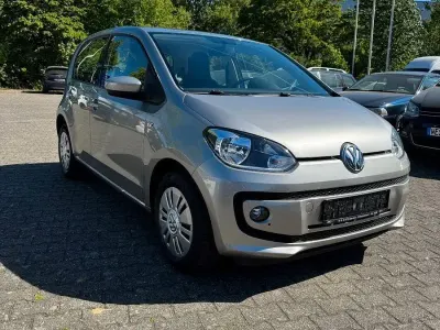 Używany VW up! move up! 60 KM (44 kW) 2014 Srebrny Hatchback