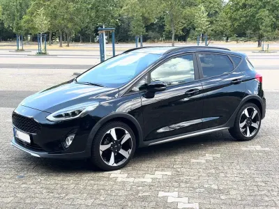 Gebraucht Ford Fiesta Active X 101 PS (74 kW) 2020 Schwarz Kleinwagen