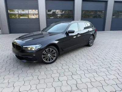 Gebraucht BMW 520 190 PS (139 kW) 2018 Grau Kombi