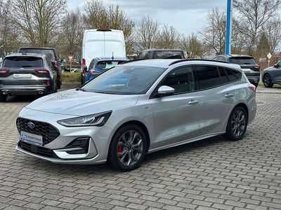 Gebraucht Ford Focus ST-Line X 155 PS (114 kW) 2025 Silber Limousine