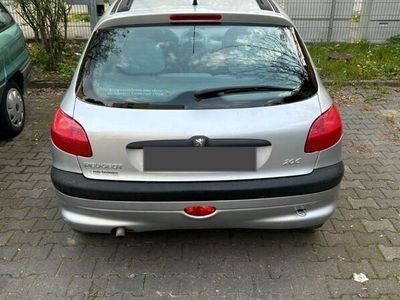 gebraucht Peugeot 206 Automatik TÜV NEU